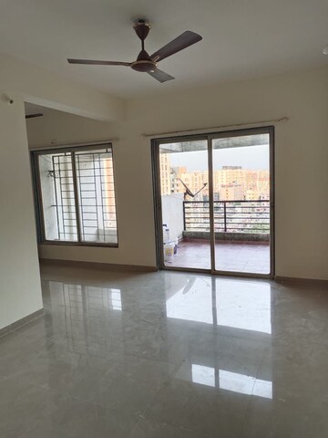 Room in 2 BHK Apartment at Om Golden Palms, Wakad – for Sale