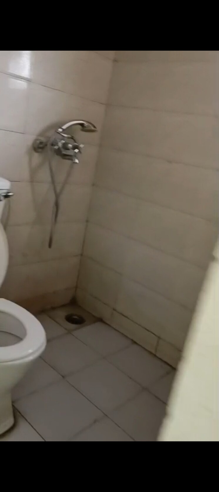 Bathroom, gaur-city-6th-avenue 2.5 Bedroom 1175 Sq.Ft. Apartment In Sector 4 Greater Noida Greater Noida 9025102