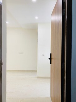 3 BHK + Pooja Room Apartment For Sale in GHB Splande