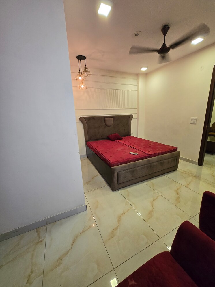Room, lajpat nagar ii 1.5 Bedroom 700 Sq.Ft. Builder Floor In Lajpat Nagar ii Delhi 9025108