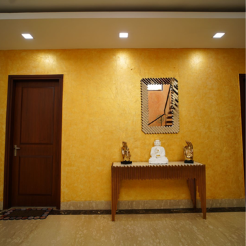 Room in 5 BHK Villa at Chattarpur – for Sale
