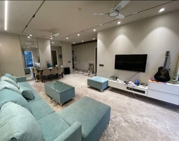 Team Area in 3 BHK Builder Floor at Sector 52 – for Rent