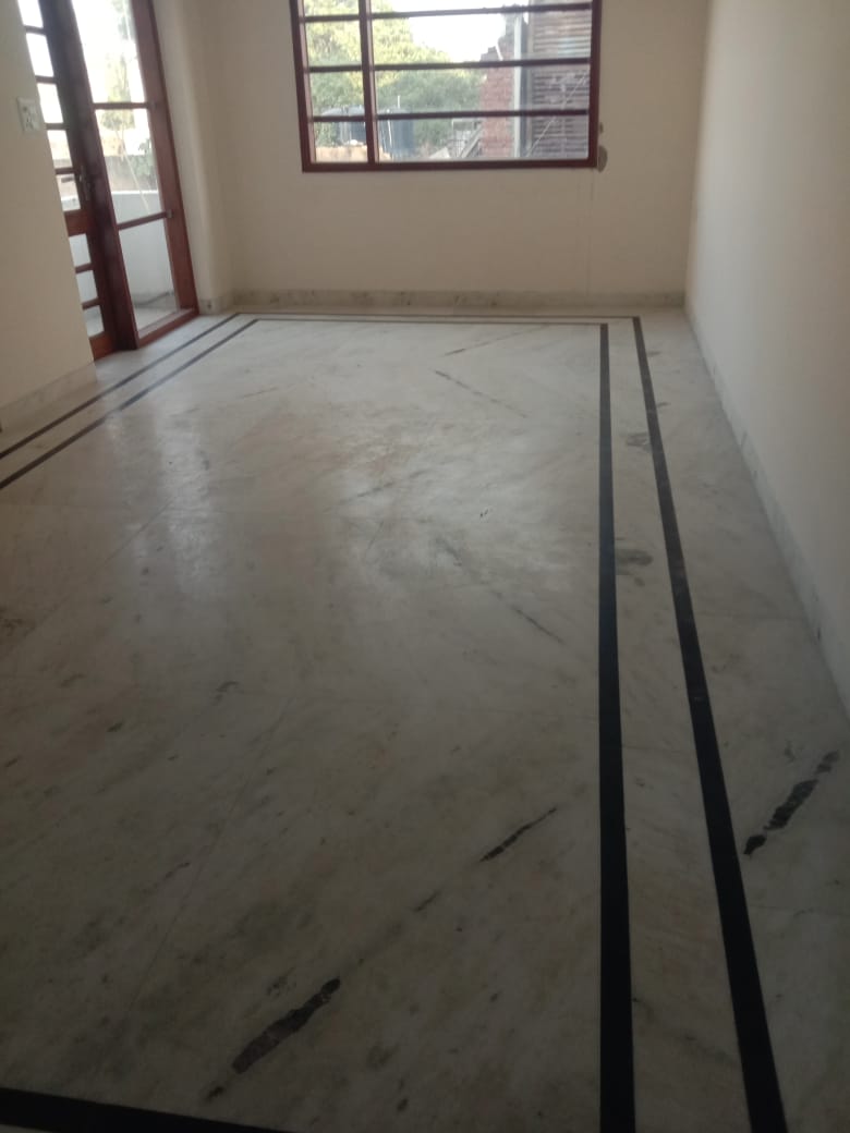 2 BHK Apartment For Rent in Gaur City 2 - 14th Avenue