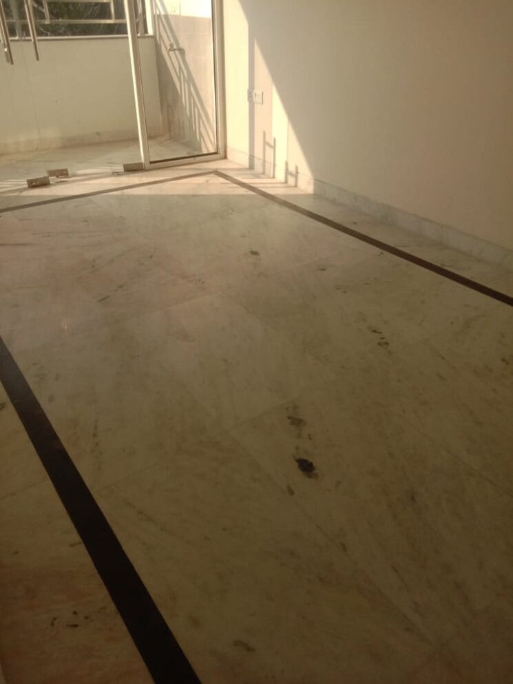 Balcony, gaur-city-2-14th-avenue 2 Bedroom 985 Sq.Ft. Apartment In Sector 16c Greater Noida Greater Noida 9025168