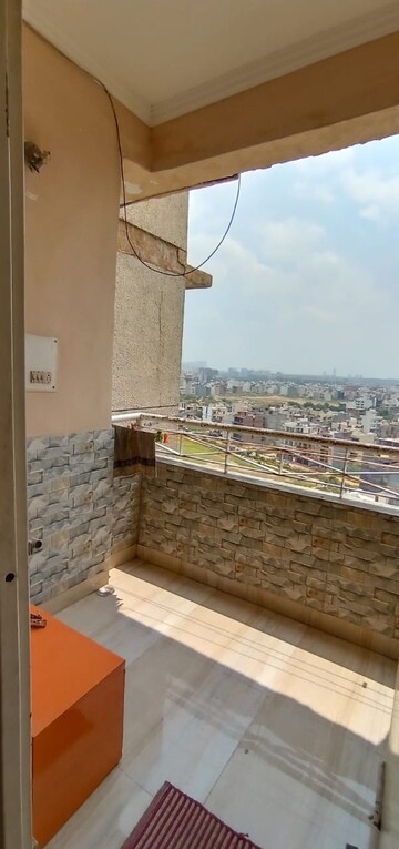 2.5 BHK Apartment – Exterior View View at Smart World Orchard, Sector 61 - for Rent