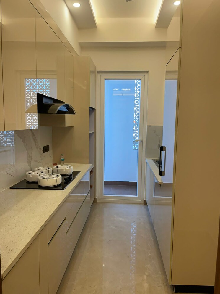 undefined, smart-world-orchard 2.5 Bedroom 1450 Sq.Ft. Apartment In Sector 61 Gurgaon 9025198