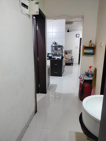Furnished Amenities in 2 BHK Apartment at Vaishnavi Sai Raj Regency, Pimple Saudagar – for Rent
