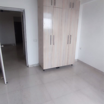Room in 1 BHK Apartment at AVL 36 Gurgaon, Sector 36a – for Rent