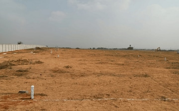 Plot For Sale in Raipur Village