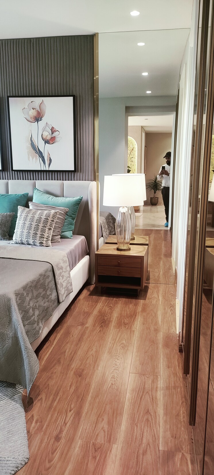 Living Room, omaxe-royal-residency-faridabad 3 Bedroom 1925 Sq.Ft. Apartment In Sector 79 Faridabad 9025246