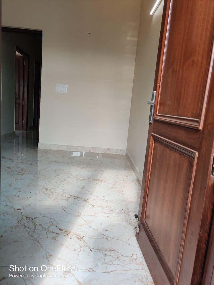 Room, jangpura 3 Bedroom 1800 Sq.Ft. Builder Floor In Jangpura Delhi 9025264