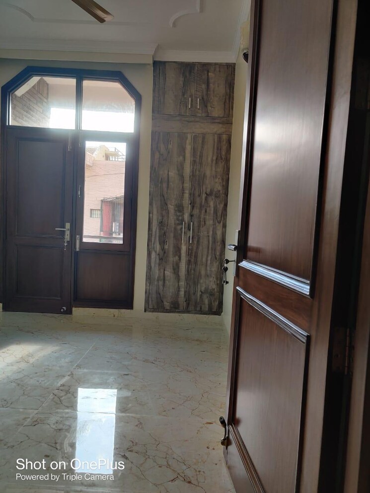 undefined, jangpura 3 Bedroom 1800 Sq.Ft. Builder Floor In Jangpura Delhi 9025264