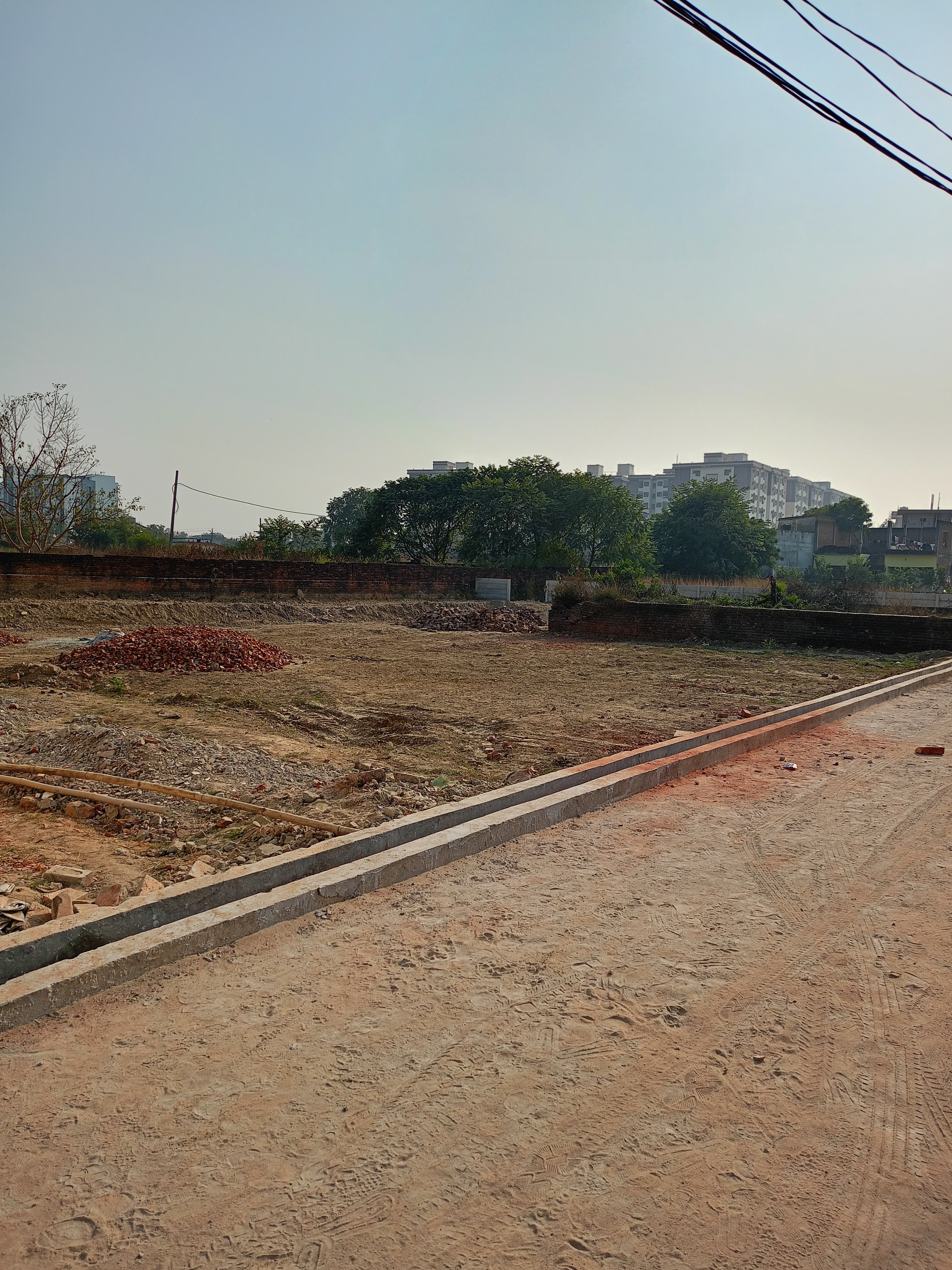 Plot For Sale in Manju Properties