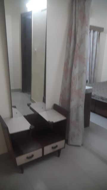 Building Lobby in 2 BHK Apartment at Gaur City 7th Avenue, Sector 4 Greater Noida – for Rent