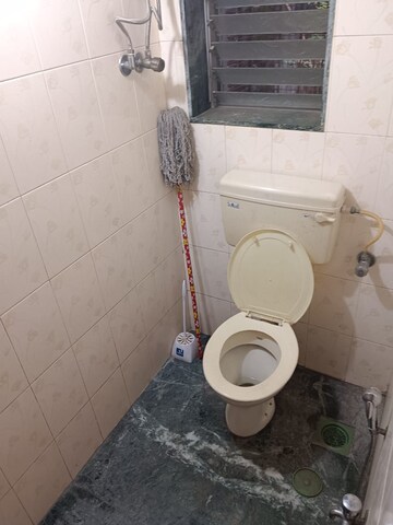 Master Bedroom in 2 BHK Independent House at Customs Colony CHS, Andheri East – for Rent