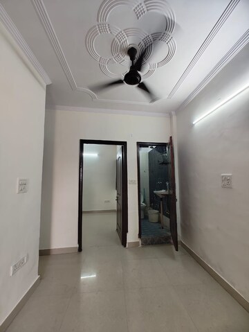 Building Lobby in 2 BHK Builder Floor at Govindpuri – for Rent