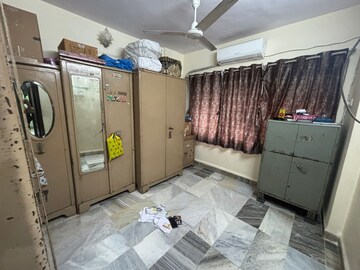 Bedroom in 1 BHK Apartment at Samrat Ashok CHS, Kandivali East – for Rent