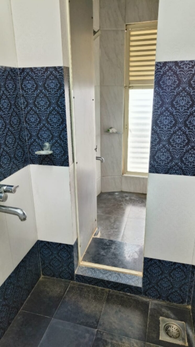 Bathroom, shelton-apartment 3 Bedroom 1200 Sq.Ft. Apartment In Santacruz East Mumbai 9025356