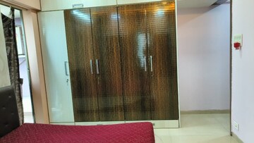 Furnished Amenities in 3 BHK Apartment at Shelton Apartment, Santacruz East – for Rent