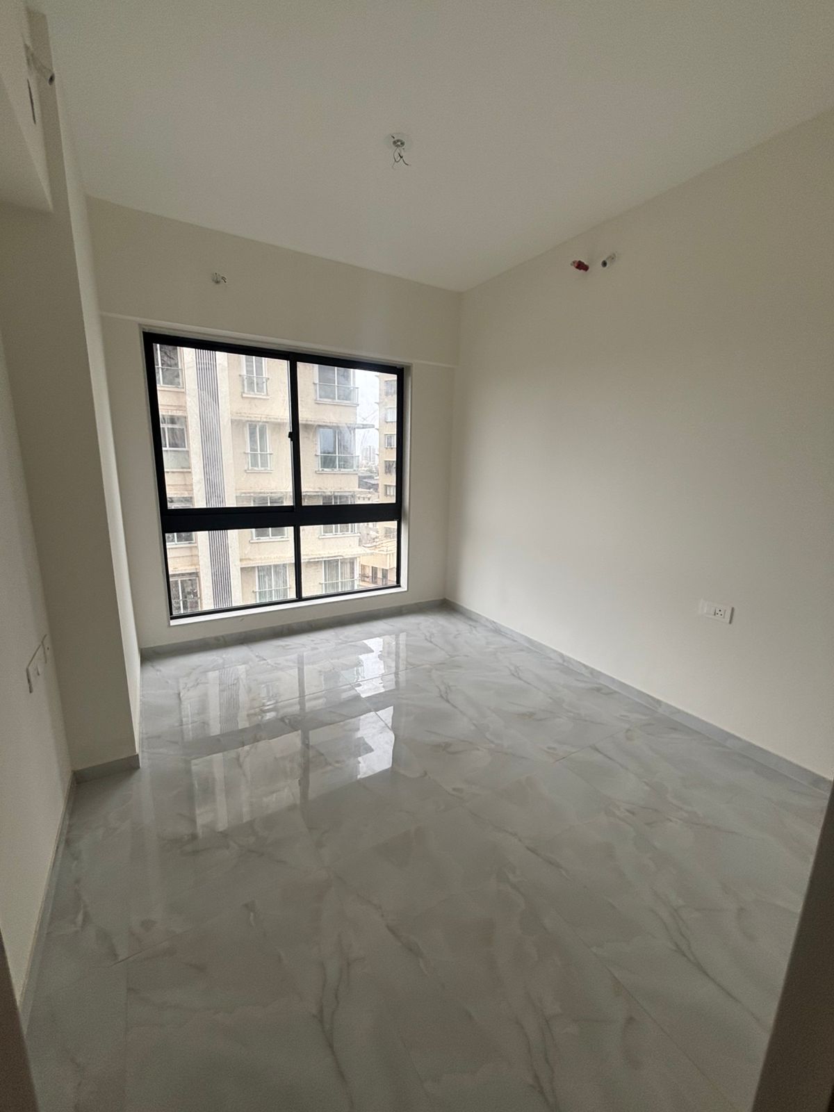 4 BHK + Servant Room 2000 Sq.Ft. Apartment in Orchid Park