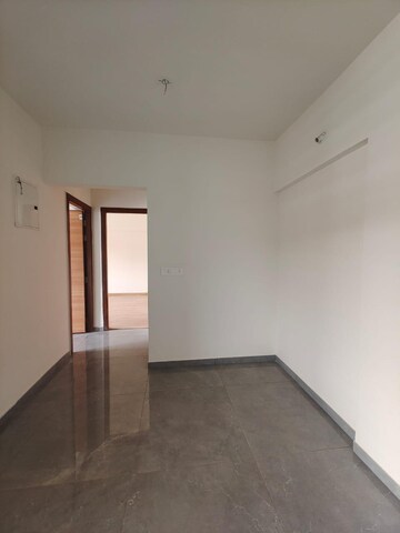 Room in 2 BHK Apartment at Arvind Elan, Kothrud – for Rent