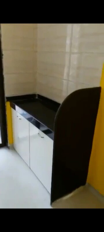 Team Area in 1 BHK Apartment at Skyline Pearl, Kharghar – for Sale