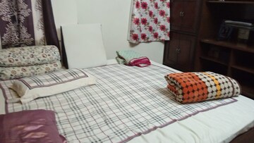 Bedroom in 1 BHK Apartment at Neelganga Apartment, Lower Parel – for Rent