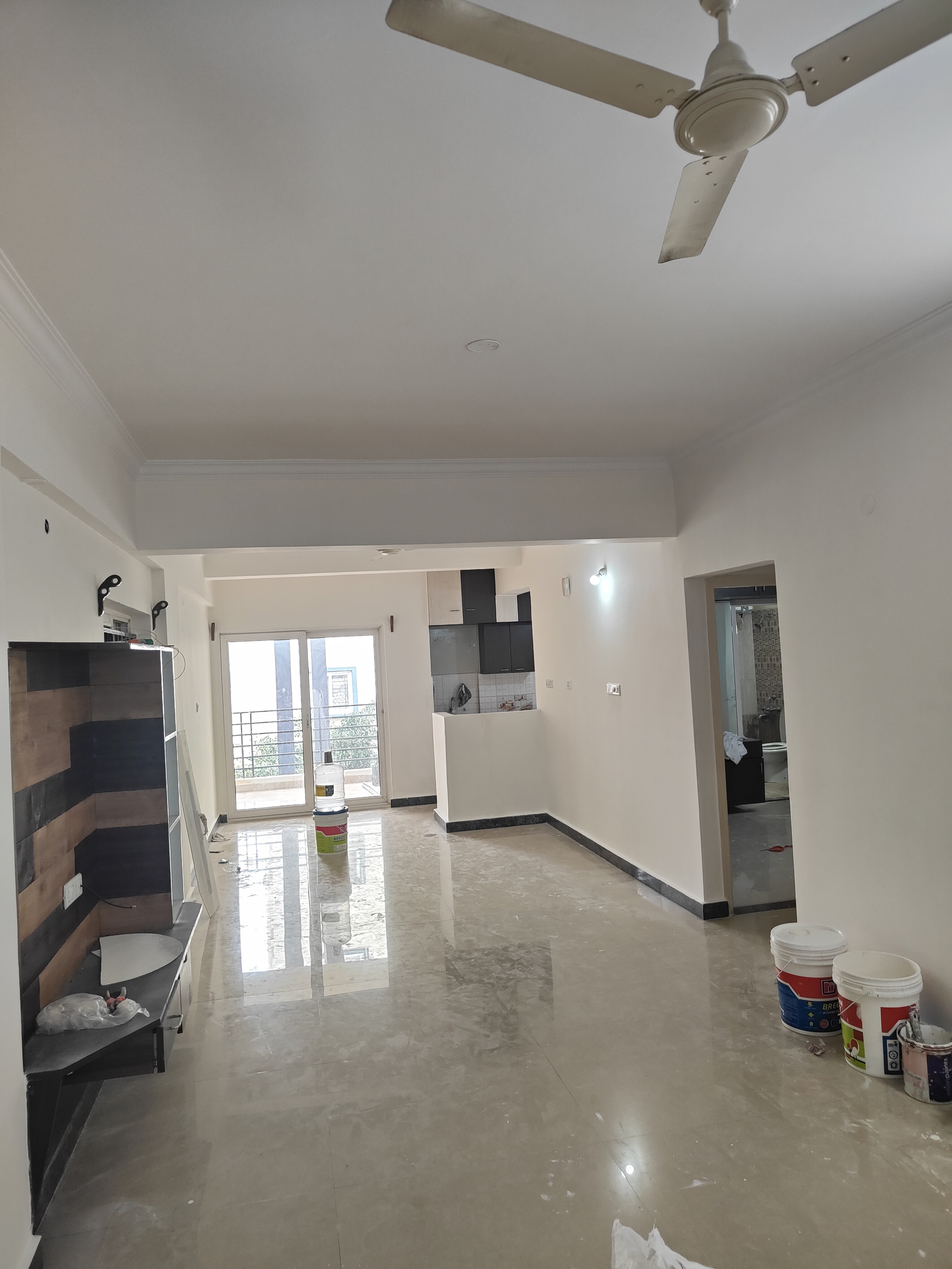 2 BHK + Servant Room Apartment For Rent in Fortuna White Wings