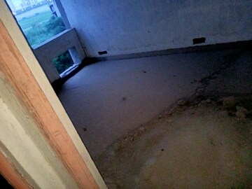 Furnished Amenities in 2 BHK Apartment at Ansal Estella, Sector 103 – for Sale