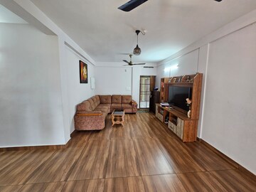 3 BHK Apartment For Sale in Marine Drive