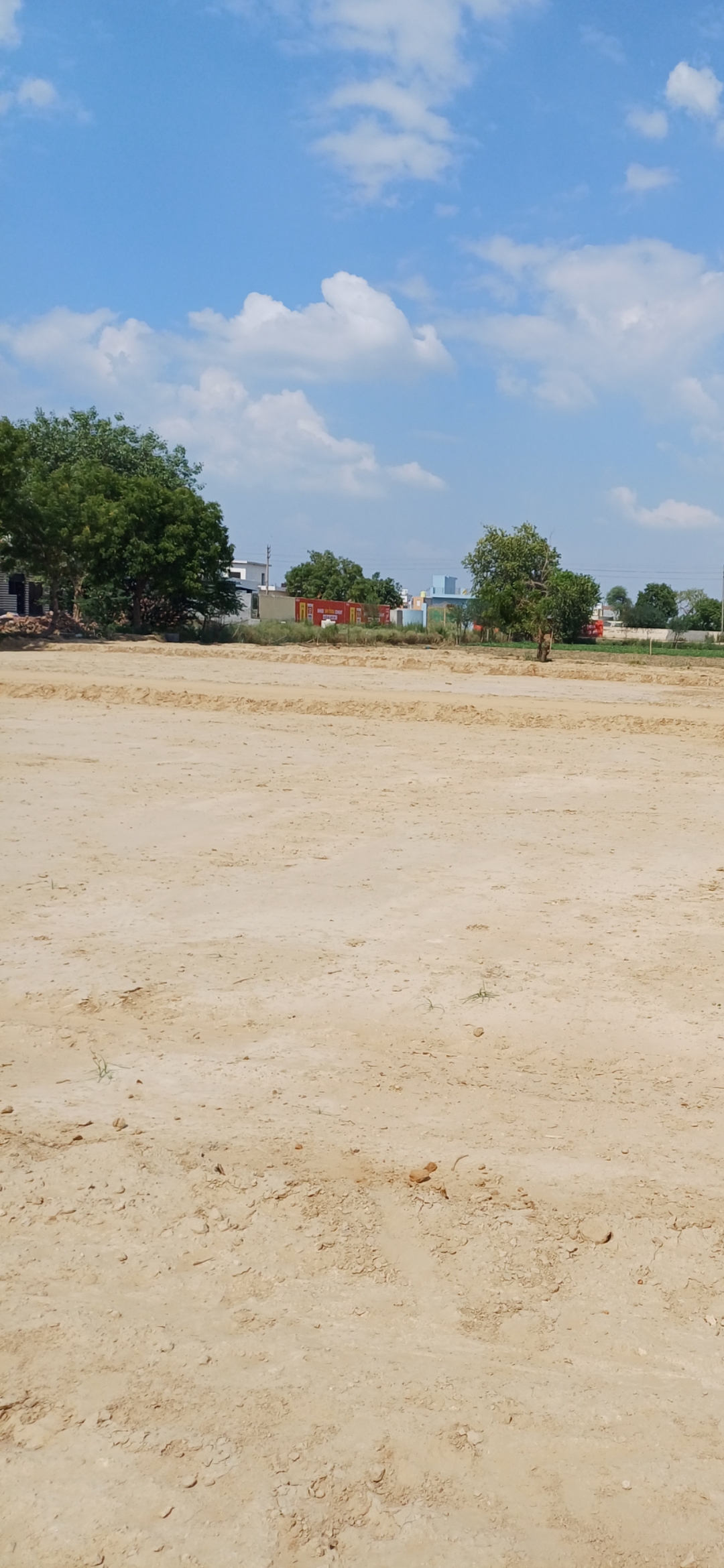 Plot For Sale in Om Associates 