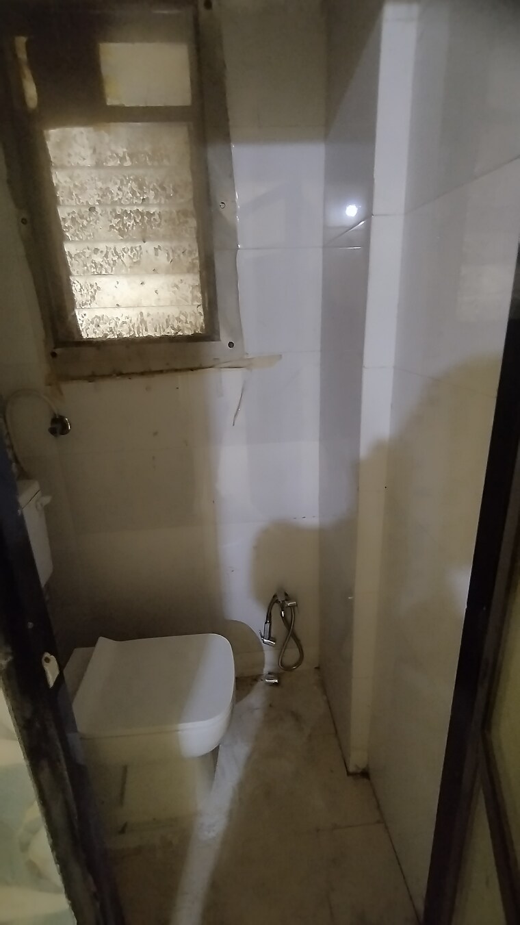 Bathroom, home-art-aarya-heights 1 Bedroom 450 Sq.Ft. Apartment In Ghansoli Sector 15 Navi Mumbai 9025522