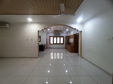 Building Lobby in 3 BHK Apartment at Kakatiya Hills, Jubilee Hills – for Rent