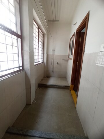 Staircase in 3 BHK Apartment at Kakatiya Hills, Jubilee Hills – for Rent
