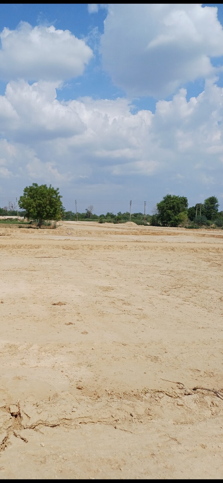 undefined, dheeraj nagar  78 Sq.Yd. Plot In Dheeraj Nagar Faridabad 9025544