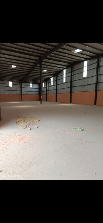 Room in  Warehouse at Meerut Road Industrial Area – for Rent