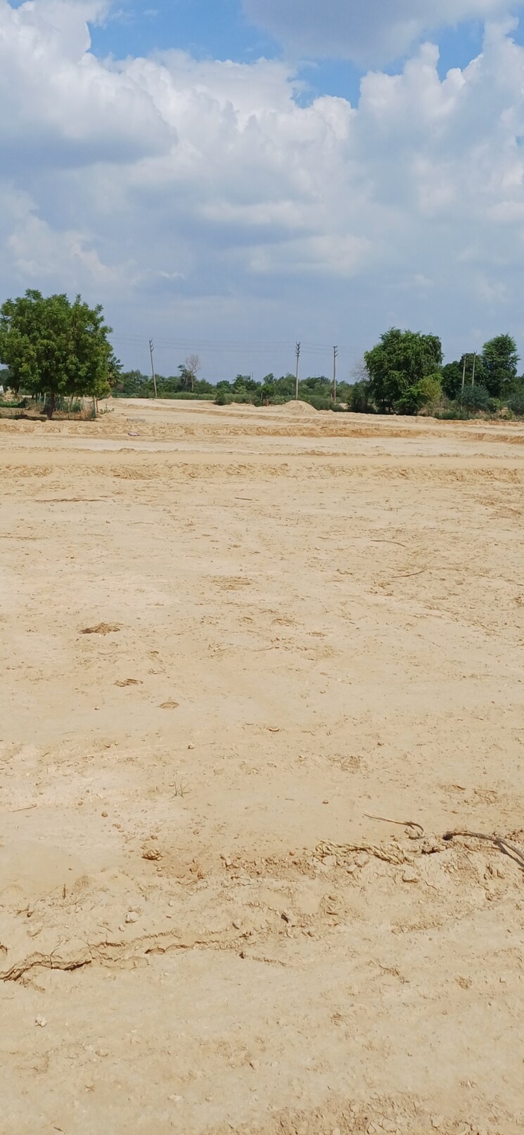 undefined, dheeraj nagar  79 Sq.Yd. Plot In Dheeraj Nagar Faridabad 9025554