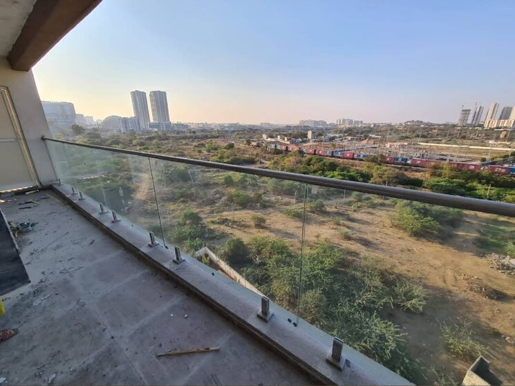 Balcony, vishnu-vistara 3 Bedroom 1769 Sq.Ft. Apartment In Hi Tech City Hyderabad 9025565