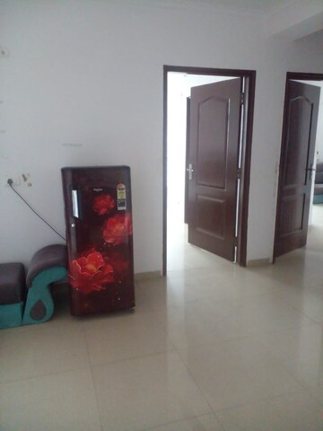 Furnished Amenities in 3 BHK Apartment at Rishita Manhattan, Gomti Nagar – for Rent