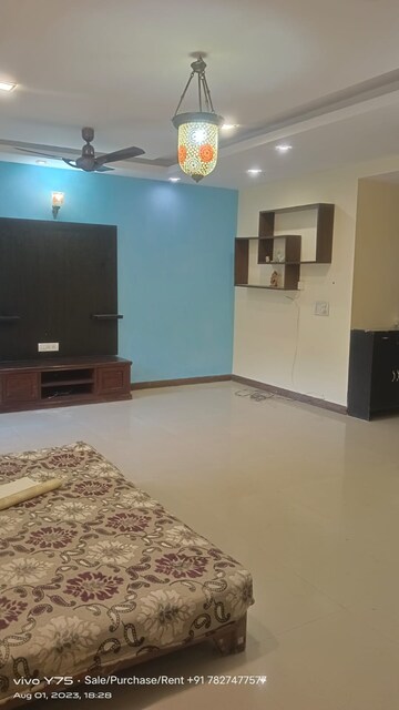 Room in 3 BHK Apartment at RPS Savana, Sector 88 – for Rent