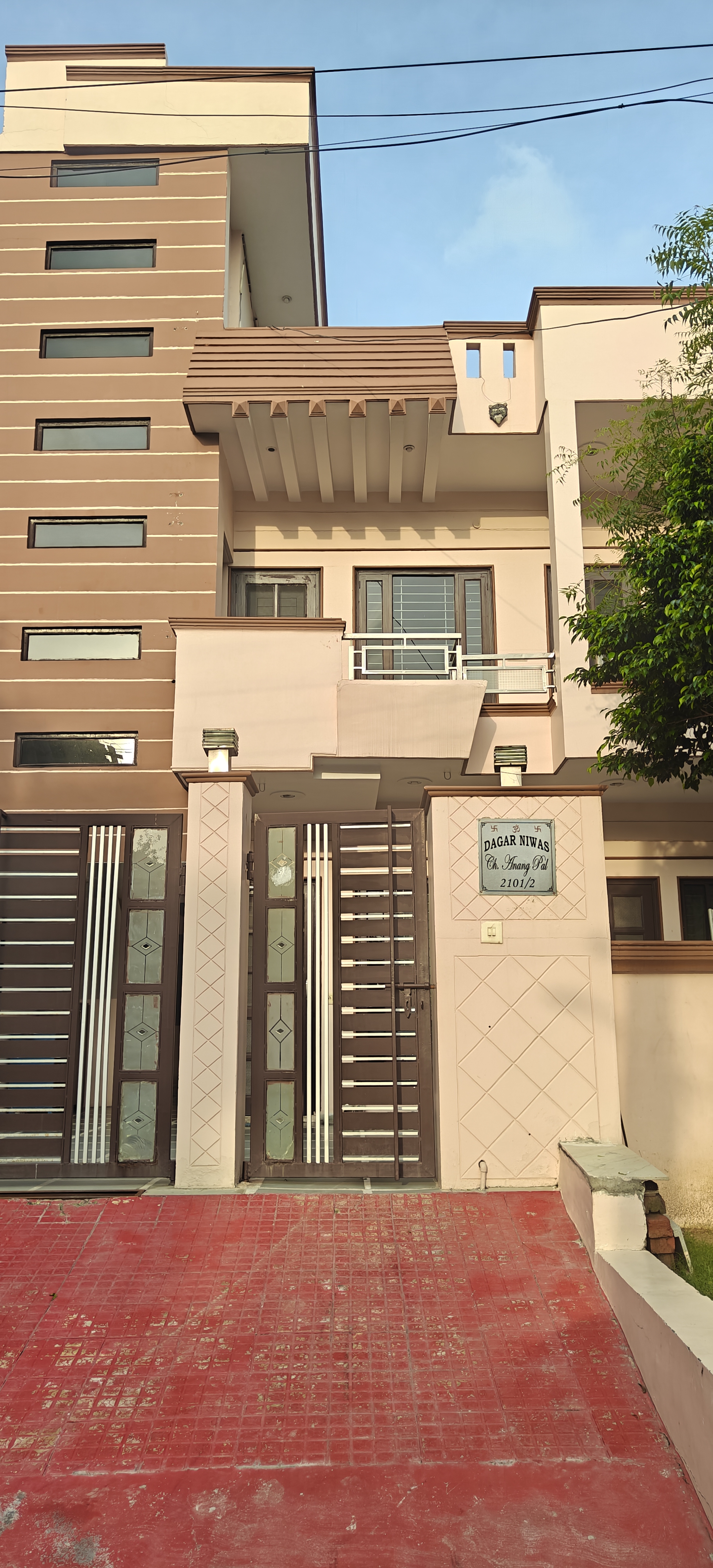 5 BHK + Pooja Room Independent House For Sale in Sector 2