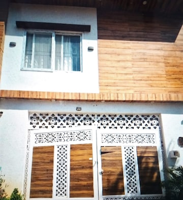 4 BHK Independent House For Sale in Byrathi