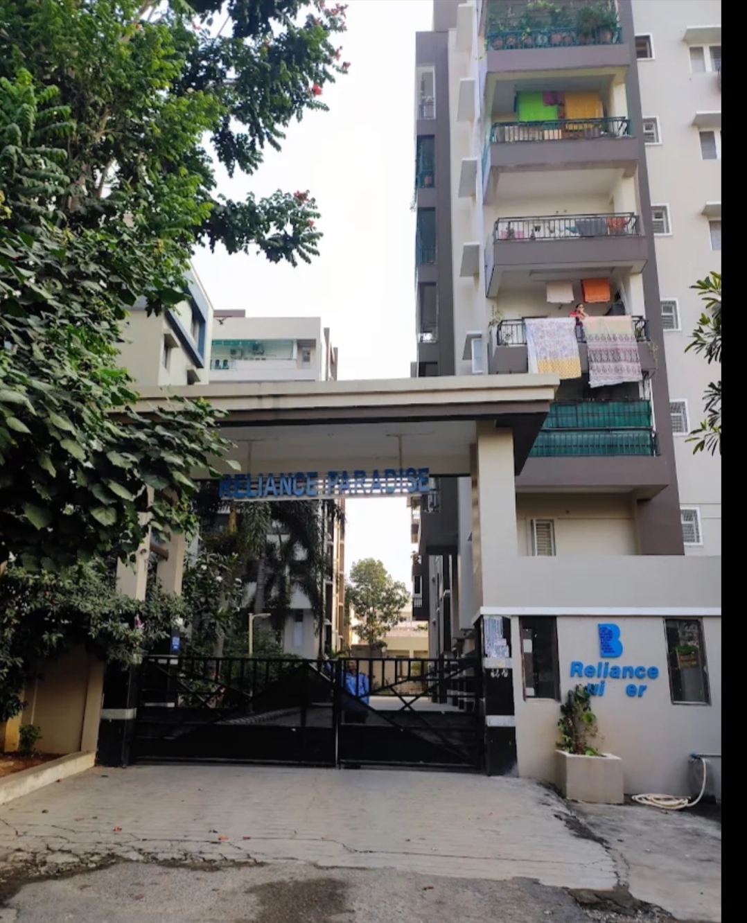 3 BHK + Pooja Room Apartment For Rent in Reliance Paradise