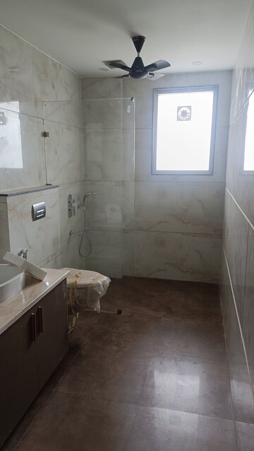Bathroom in 4 BHK Builder Floor at Ansal Plaza Sector-23, Sector 23 – for Sale