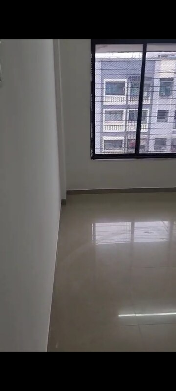 Room in 1 BHK Apartment at Bhanushanti Complex, Malad East – for Rent