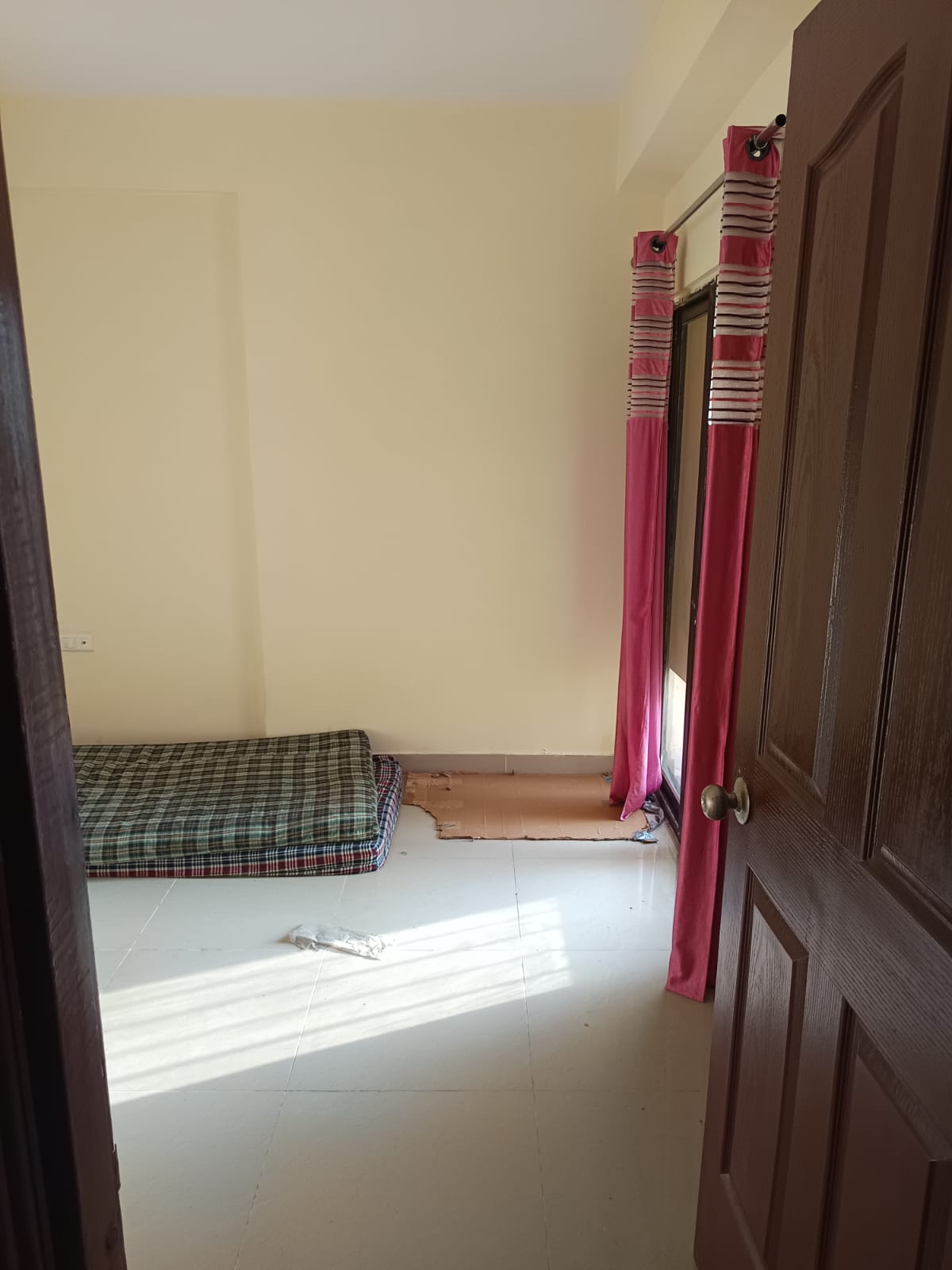 2 BHK Apartment For Sale in Charms Castle