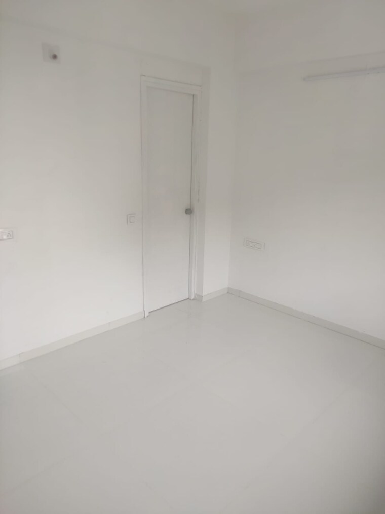 Room, chandkheda 2 Bedroom 1125 Sq.Ft. Apartment In Chandkheda Ahmedabad 9025661