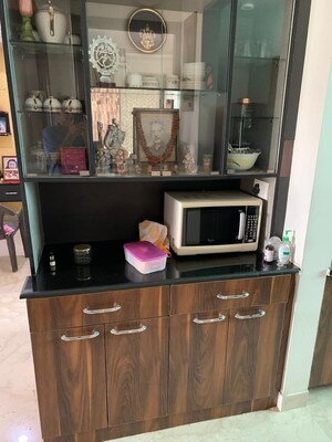 Furnished Amenities in 3 BHK Builder Floor at Sector 15 – for Sale