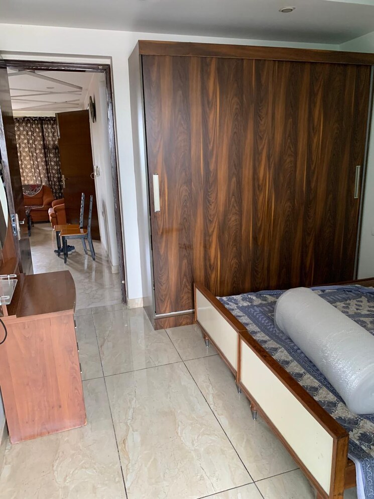 Bedroom, sector 15 3 Bedroom 2000 Sq.Ft. Builder Floor In Sector 15 Gurgaon 9025672