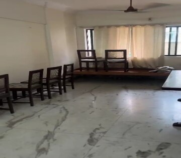 2 BHK Apartment For Rent in Dadar East